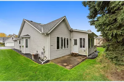 3434 Silver Lane NE, Saint Paul, MN 55421 - Photo 10