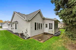 3434 Silver Ln NE, Saint Paul, MN 55421 - Photo 10