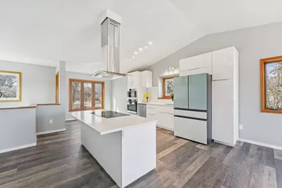 14303 Utica Avenue, Savage, MN 55378 - Photo 4