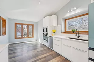 14303 Utica Ave, Savage, MN 55378 - Photo 6