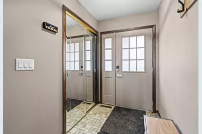 587 Locust Street S, Prescott, WI 54021 - Photo 8