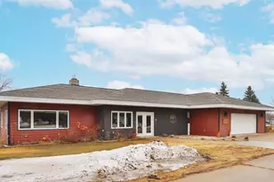 101 Mini Dr, Staples, MN 56479 - Photo 1