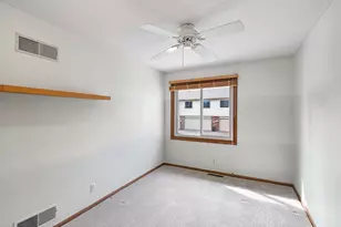 2511 Rose Ave E, Maplewood, MN 55119 - Photo 14