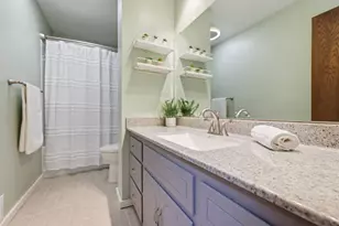 2382 Erin Ct, New Brighton, MN 55112 - Photo 14