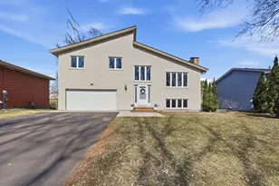 2382 Erin Ct, New Brighton, MN 55112 - Photo 1