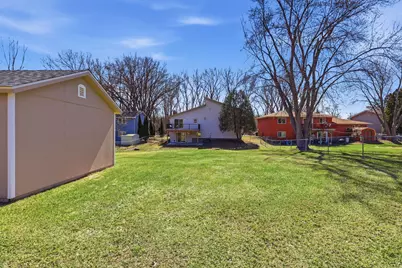 2382 Erin Court, New Brighton, MN 55112 - Photo 26