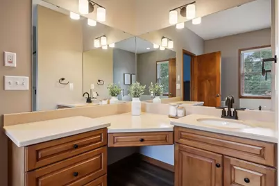 920 Ramsey Street, Hastings, MN 55033 - Photo 22