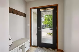 920 Ramsey St, Hastings, MN 55033 - Photo 6