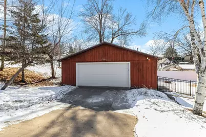 700 7th Avenue NE, Little Falls, MN 56345 - Photo 8