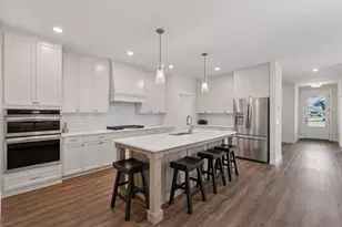 2935 Thompson Dr, River Falls, WI 54022 - Photo 12