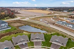 2935 Thompson Dr, River Falls, WI 54022 - Photo 42