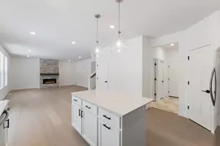 7538 Upper 42nd St N, Oakdale, MN 55128 - Photo 6