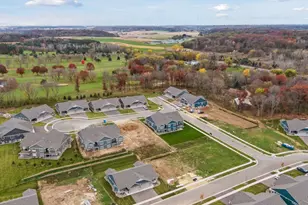 1433 Anchor Ave, River Falls, WI 54022 - Photo 36