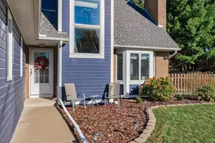 383 Tessier Cir, Vadnais Heights, MN 55127 - Photo 62