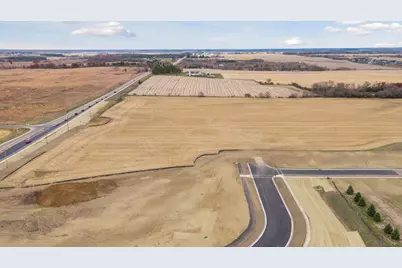 1031 Hart Lake Avenue, New Richmond, WI 54017 - Photo 14