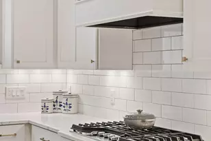 4900 Hawthorne Ct, Edina, MN 55436 - Photo 16