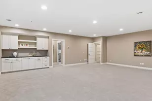 4900 Hawthorne Ct, Edina, MN 55436 - Photo 42