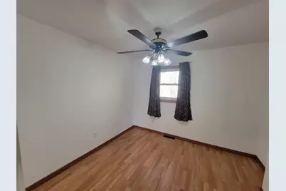 924 13th Avenue S, Saint Cloud, MN 56301 - Photo 8