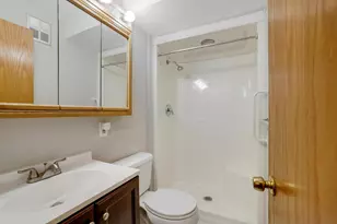 2305 E 122nd St, Burnsville, MN 55337 - Photo 26