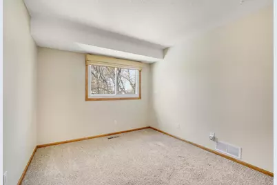 2305 E 122nd Street, Burnsville, MN 55337 - Photo 16