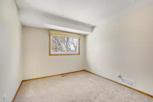 2305 E 122nd St, Burnsville, MN 55337 - Photo 16