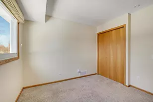 2305 E 122nd St, Burnsville, MN 55337 - Photo 18