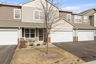 282 Emory Ln SE, Rochester, MN 55904 - Photo 2