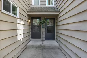 5542 Rowland Rd, Hopkins, MN 55343 - Photo 2