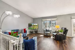 5542 Rowland Rd, Hopkins, MN 55343 - Photo 4