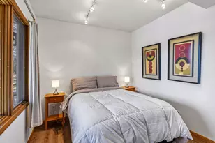 5542 Rowland Rd, Hopkins, MN 55343 - Photo 26