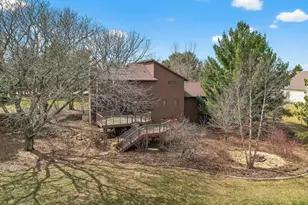 6 Pine Valley Dr, Dellwood, MN 55110 - Photo 36