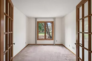 6 Pine Valley Dr, Dellwood, MN 55110 - Photo 12