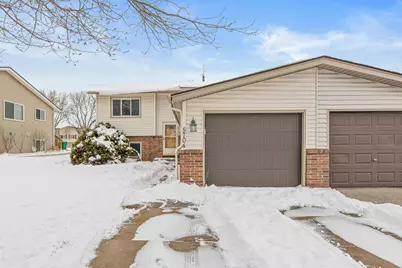 5704 84 1/2 Avenue N #222, Brooklyn Park, MN 55443 - Photo 2