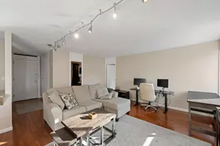 19 S 1st St, Minneapolis, MN 55401 - Photo 4