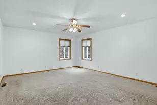 S8280 Lowes Creek Rd, Eau Claire, WI 54701 - Photo 12