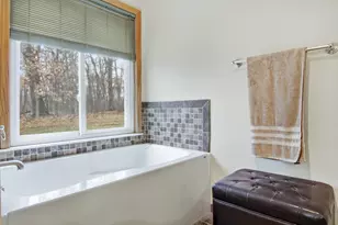 S8280 Lowes Creek Rd, Eau Claire, WI 54701 - Photo 18