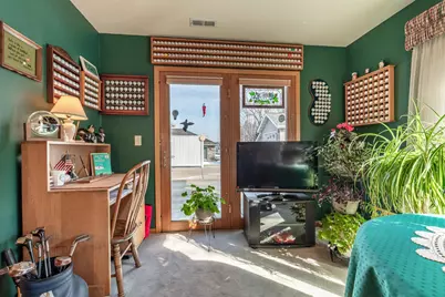 1952 Oakwood View, Fergus Falls, MN 56537 - Photo 32