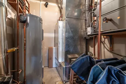 1952 Oakwood View, Fergus Falls, MN 56537 - Photo 48