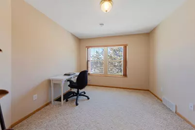 104 Morningside Drive NE, Hutchinson, MN 55350 - Photo 16