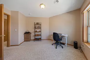 104 Morningside Dr NE, Hutchinson, MN 55350 - Photo 16