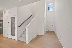 221 HUNTINGTON DR, Waconia, MN 55387 - Photo 8