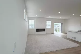 221 HUNTINGTON DR, Waconia, MN 55387 - Photo 4