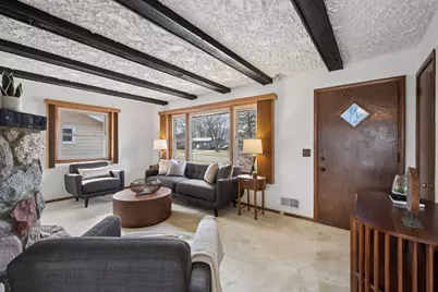 5526 Unity Avenue N, Crystal, MN 55429 - Photo 8