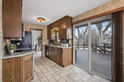 5526 Unity Avenue N, Crystal, MN 55429 - Photo 4