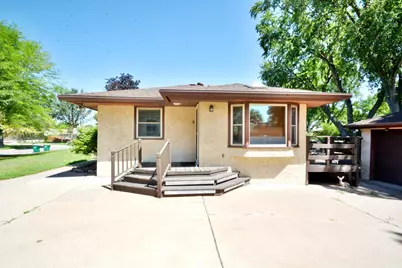 5526 Unity Avenue N, Crystal, MN 55429 - Photo 2
