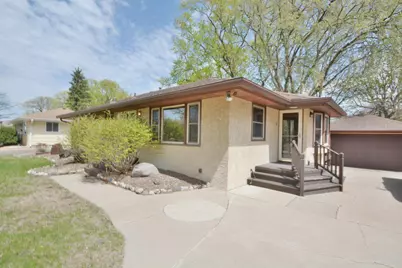 5526 Unity Avenue N, Crystal, MN 55429 - Photo 26