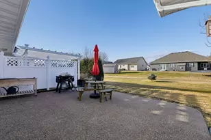 810 2nd St NW, New Prague, MN 56071 - Photo 26