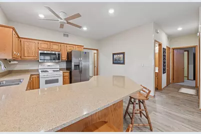 810 2nd Street NW, New Prague, MN 56071 - Photo 12