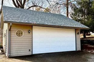 716 Owens St N, Stillwater, MN 55082 - Photo 10