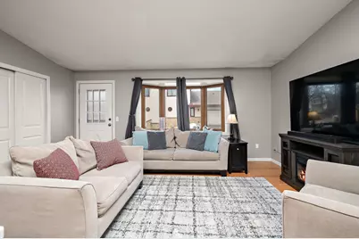 11781 88th Avenue N, Maple Grove, MN 55369 - Photo 6